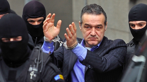 Gigi Becali, declaratii emotionante la moastele Sfintei Parascheva: "Numai in Romania se poate intampla asa ceva"