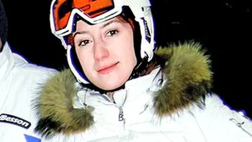 Adina e generoasa cu prietenii de pe partie. Fata lui Niculae i-a imbracat pe baietii de la telescaun