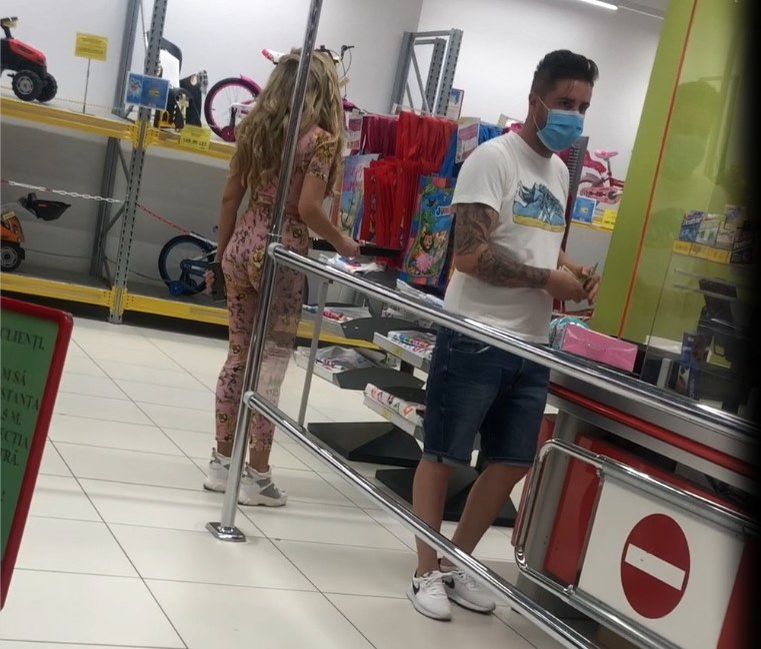 Iubitul Roxanei a făcut plata