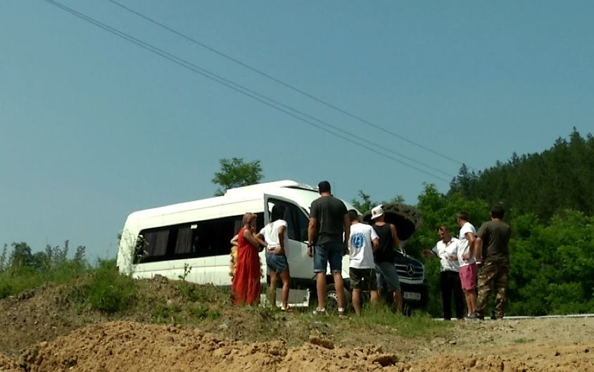 Speak şi Margherita de la Clejani au trăit o adevărată aventură! Cele două vedete au rămas blocate în mijlocul pădurii