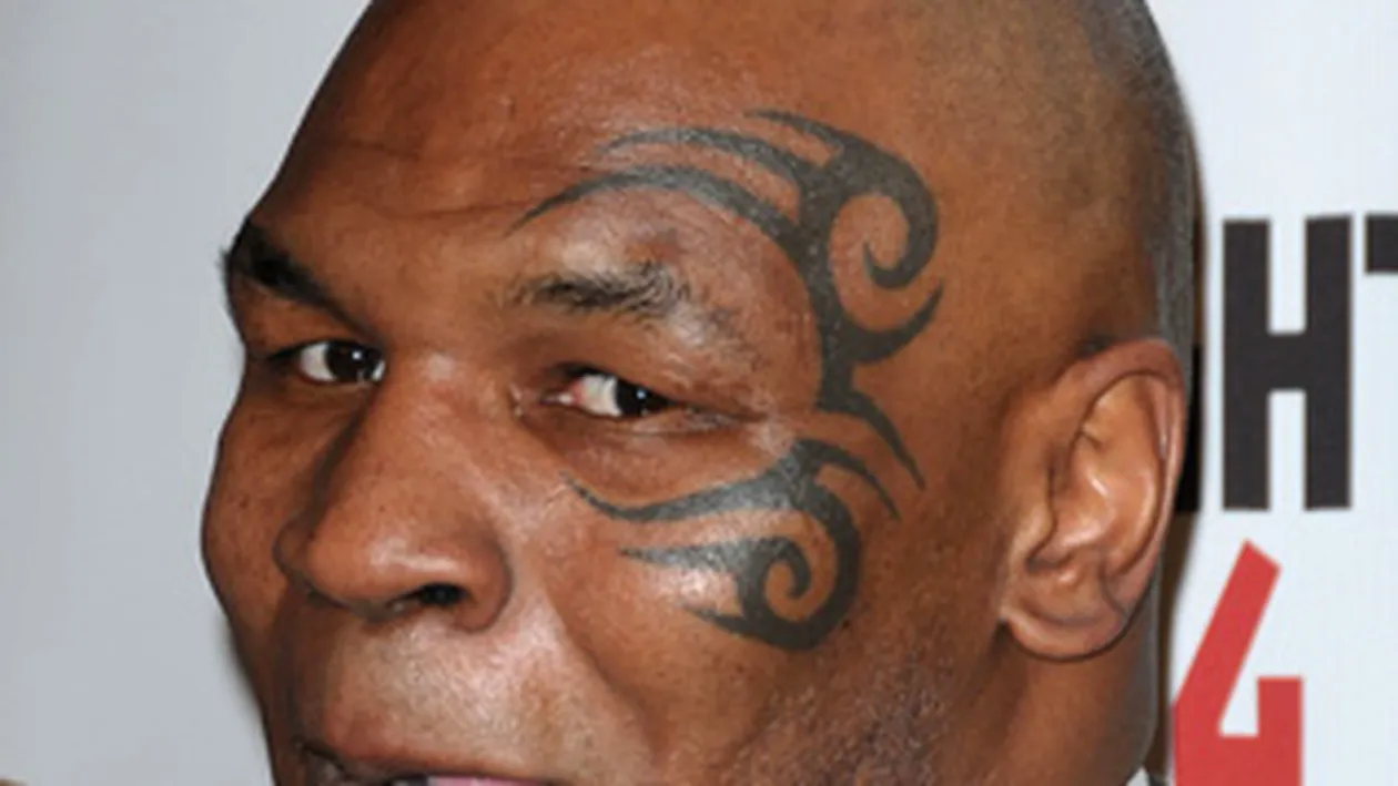 La fel de nebuni ca idolul: un fan al lui Mike Tyson si-a injunghiat prietenul dupa o disputa verbala