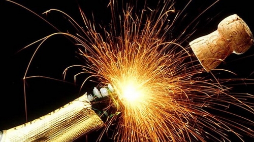 MESAJE DE REVELION! Aici gasesti cele mai amuzante MESAJE DE ANUL NOU