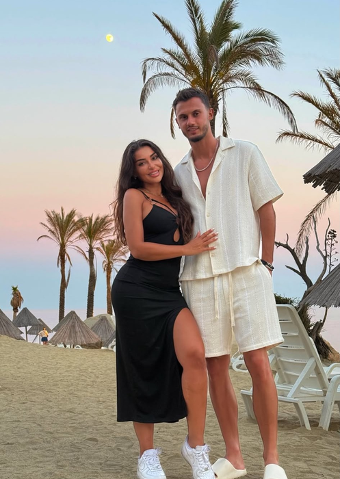 Elena Ionescu, dezvăluiri despre relația cu Alex Enache/ sursa: Instagram
