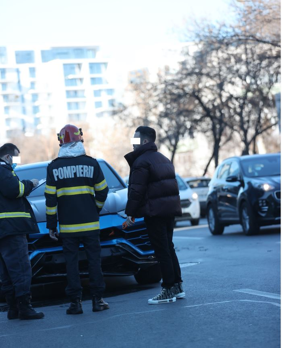 Pompierii au sosit prompt la fața locului, pentru a preîntâmpina un incendiu (Foto: CANCAN.RO)