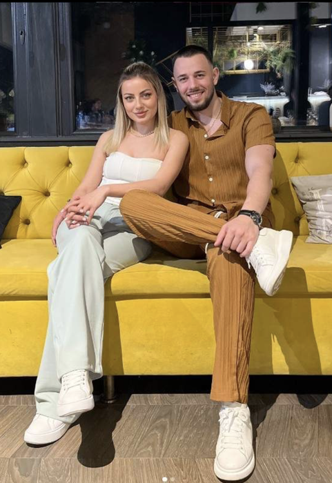 Laura rupe tăcerea după ce Mihai de la Mireasa a fost acuzat că își bate soția! „Avem și noi un anunț de făcut”