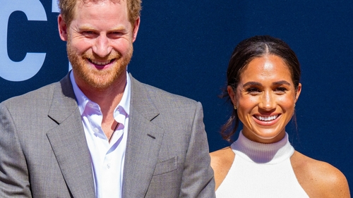 Prințul Harry și Meghan Markle s-au întors în Marea Britanie. Ce urmează pentru ducii de Sussex și copiii lor