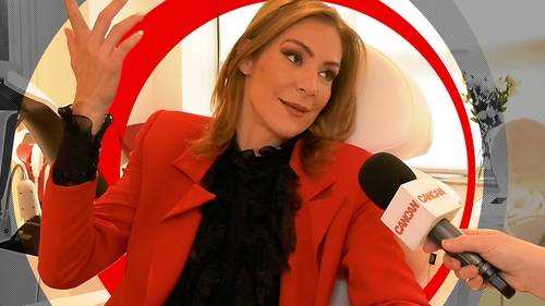 Se tunează la 45 de ani! Amânările au luat sfârșit: bustul vedetei TV Roxana Ciuhulescu ”explodează”!