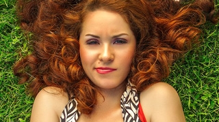 VIDEO Asculta aici cel mai nou hit al Alexei: Moving on"