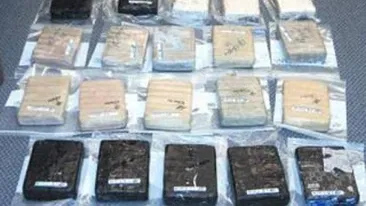 Aproape 4 tone de cocaina braziliana a fost confiscata de autoritatile romane!