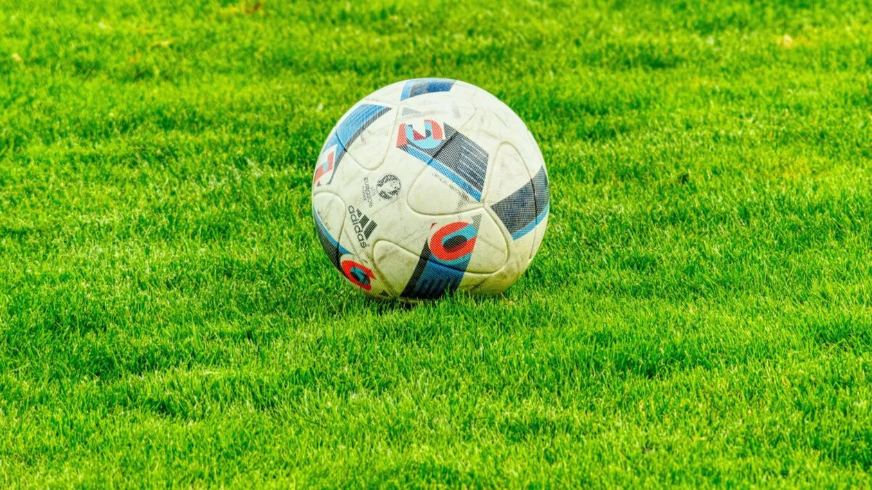 Tot ce trebuie să știi despre finala Europa League 2026. Program complet și unde poți vedea meciul