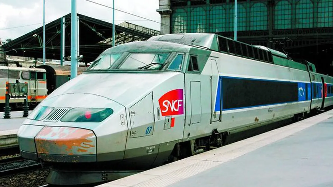 Trenurile rapide din Franta, oprite de patru romani