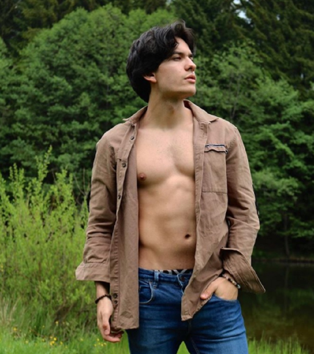 Flavius Jucu, sosia lui Damon Salvatore din „Jurnalele Vampirilor”