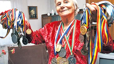 O româncă a câştigat Campionatul Mondial de Atletism la ....90 de ani! Elena Pagu a purtat mândră tricolorul! 