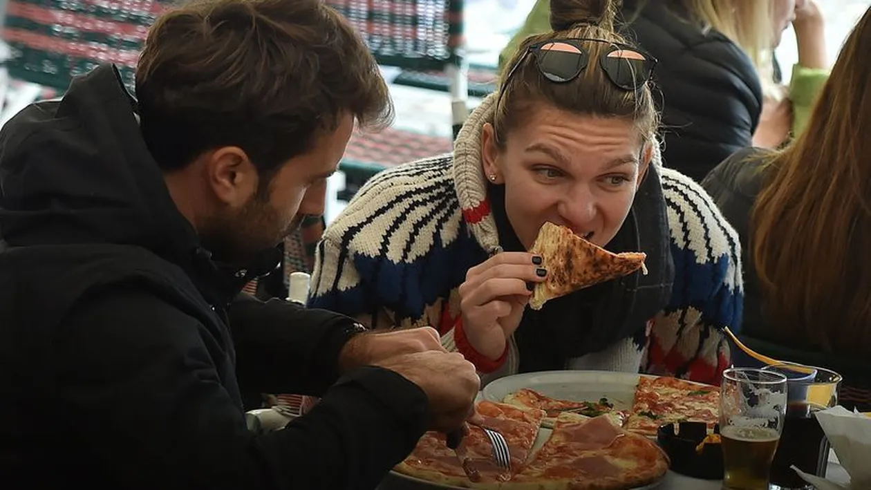 Cine e bărbatul cu care a fost fotografiată Simona Halep în vacanţă
