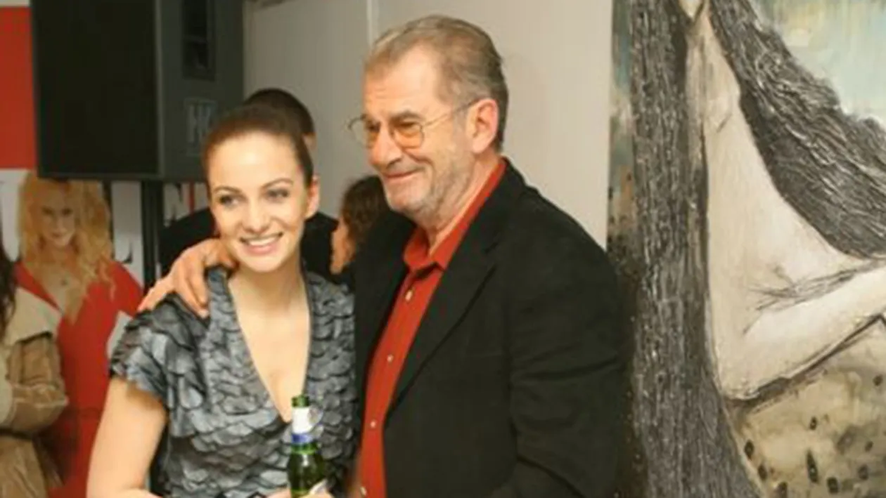 Primele imagini cu fata insarcinata a unuia dintre cei mai titrati actori romani! Uite cum arata gravida in 7 luni!