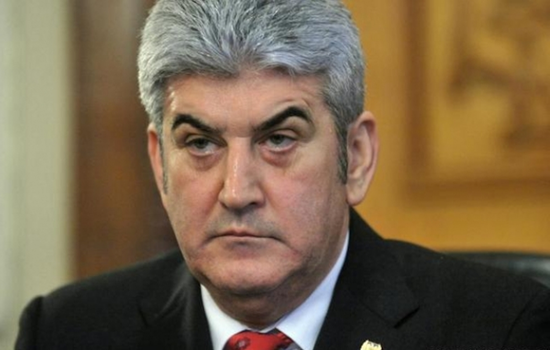 Gabriel Oprea, fostul ministru de Interne, cu părul aproape alb