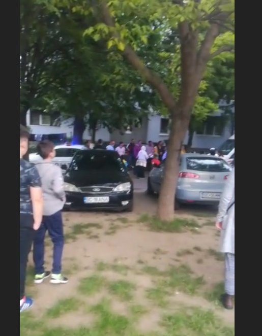 Praznicul s-a încheiat cu scanda și poliție