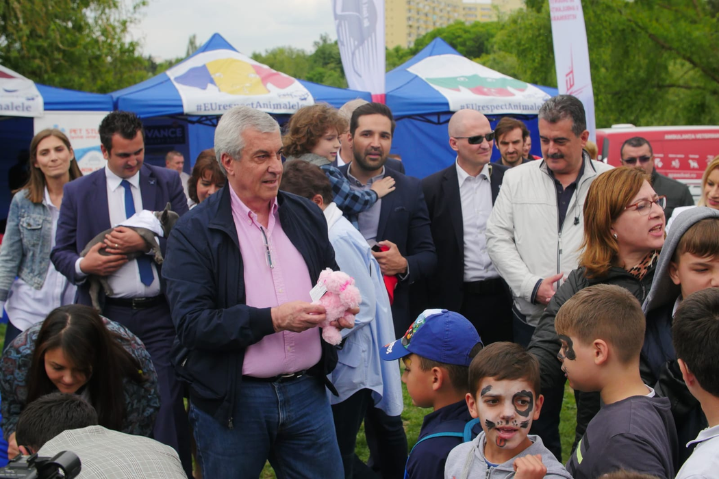 A început Euro PetFest, festivalul dedicat animalelor! Călin Popescu Tăriceanu, printre primii invitați