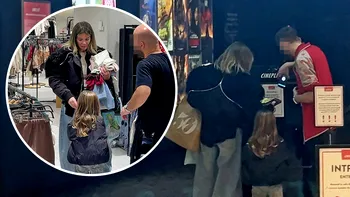 Așa mamă, așa fiică! Gina Pistol și micuța Josephine, outfit-uri matchy la mall