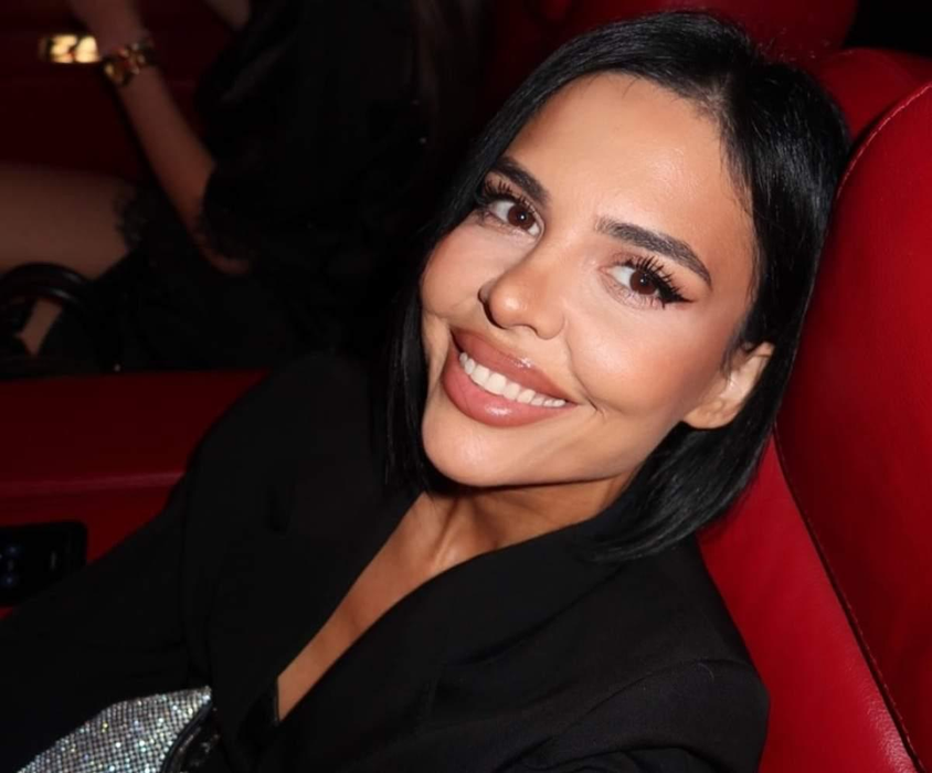 Andreea Popescu, mesaj ironic la adresa lui Rareș Cojoc / Sursa foto: Social media
