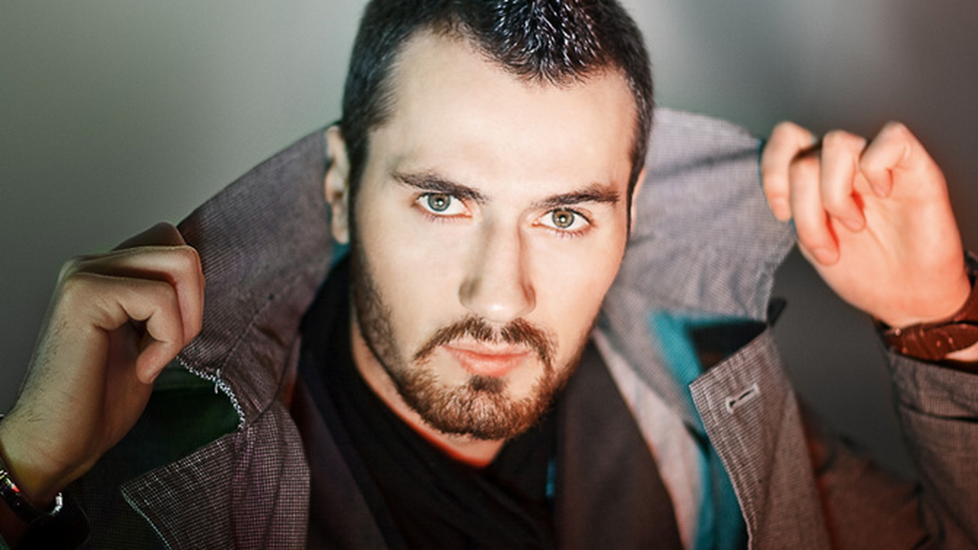 VIDEO Phelipe le face concurenta prietenilor sai, Dj Rynno si Connect-R, cu o piesa dedicata femeilor!