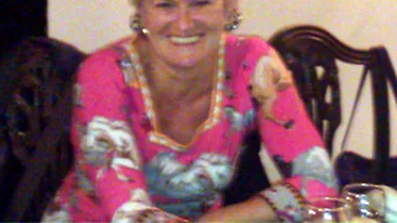 Monica Tatoiu se plimba prin Europa si SUA! A mancat intr-un sat din Corsica