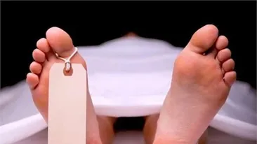 Caz incredibil în Mehedinți! Un bărbat, decedat e o lună, nu poate fi îngropat fiindcă primarul nu crede că e mort!