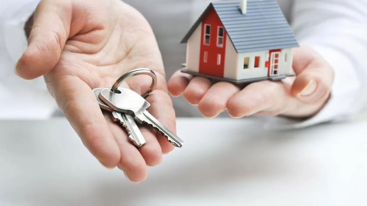 Veste bună pentru mii de români! PRIMA CASĂ, legea dării în plată