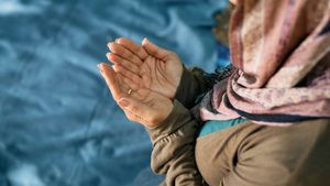 O româncă de 75 de ani cerșește în Germania pentru a-și întreține familia: „Am plecat din România în 2020 după ce a murit soțul meu.”