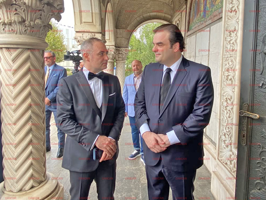 Ministrul Finanțelor s-a căsătorit cu aleasa inimii lui. Primele imagini de la nunta lui Alexandru Nazare cu Maria Mihali
