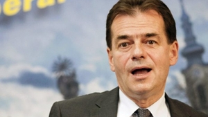 Ludovic Orban, jignit și „pus la colț”, pe stradă, în Cluj-Napoca: „Sunteți o slugă mai mare ca Băsescu și un trădător mai mare ca Ponta!”