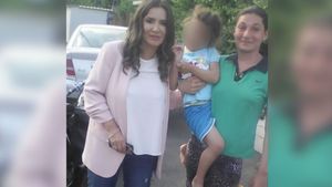 Tânăra ucisă și incendiată într-o valiză, pe un câmp din apropiere de Ghimpați, fotografiată cu Mara Bănică