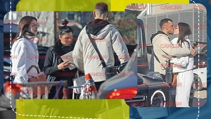 Andreea Bostănică nu-l mai ascunde pe nepotul președintelui! CANCAN.RO i-a filmat pe iubăreți chiar în buricul Capitalei, alături de ”soacra mică”
