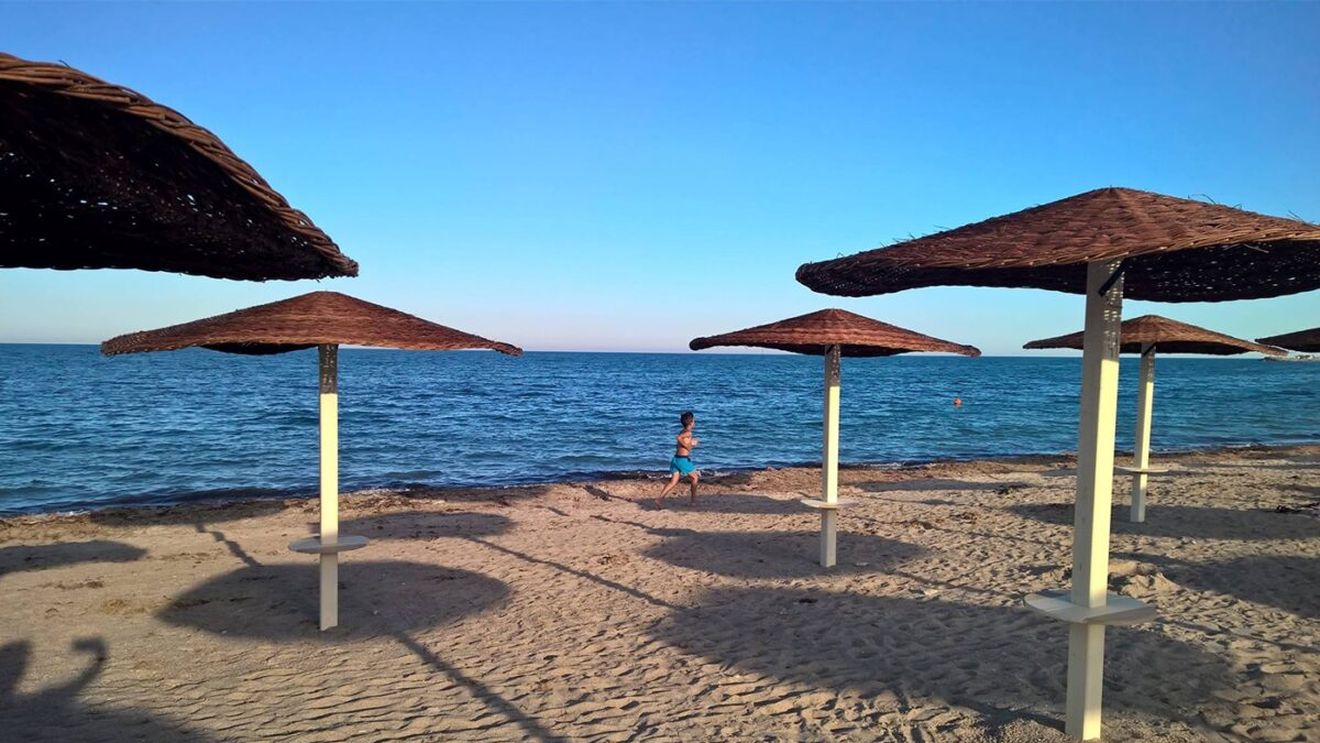 Stațiunea de pe litoralul românesc cu cea mai curată apă. Cât costă o noapte de cazare în 2024