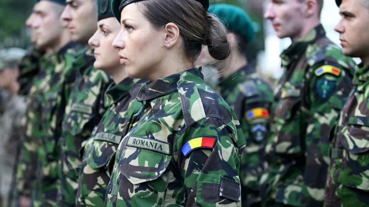 Ce salariu încasează un soldat în armată, în 2022. Veniturile s-au majorat în România