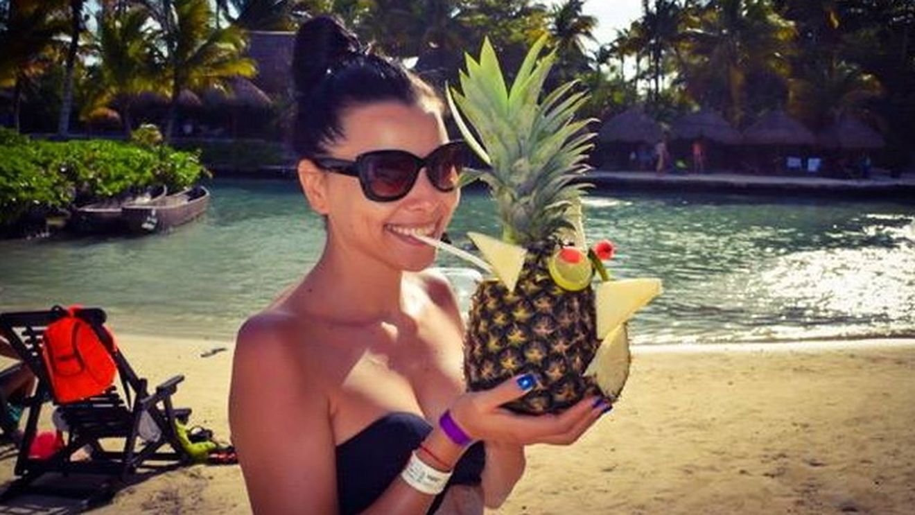 SURPRIZA de proportii! Corina Caragea i-a spus "Te iubesc" unui fotbalist celebru din Romania!
