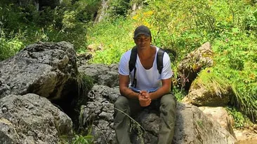 Aşa arată viaţa în imagini a lui RADU VÂLCAN! Uite unde a copilărit prezentatorul