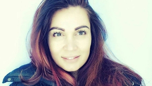 NICOLETA LUCIU a uimit pe toată lumea cu o nouă schimbare de look! A renunţat şi la părul roşcat, iar apoi...