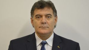 Bugetarul cu cel mai mare salariu din România a fost concediat. Câți lei câștiga pe lună