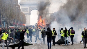 Stare de urgență în Franța! Anunțul făcut de președintele Emmanuel Macron