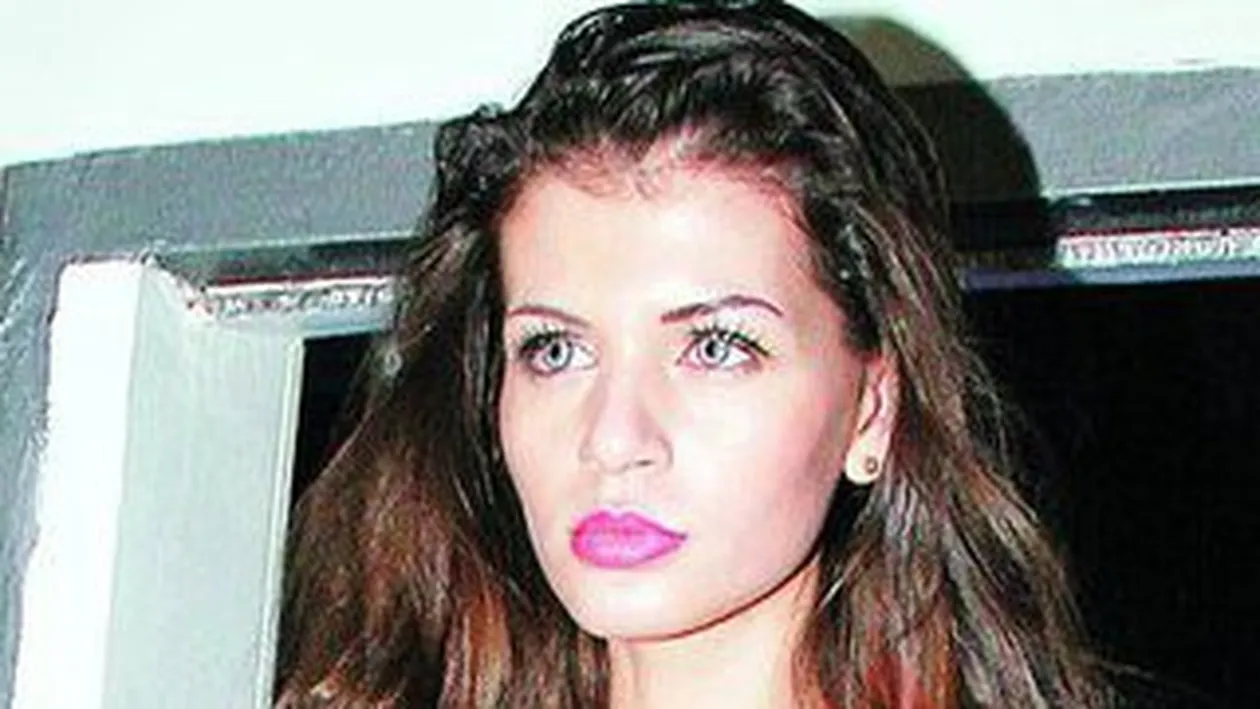 Monica Columbeanu foloseste un medicament care poate duce la suicid, in tratarea acneei