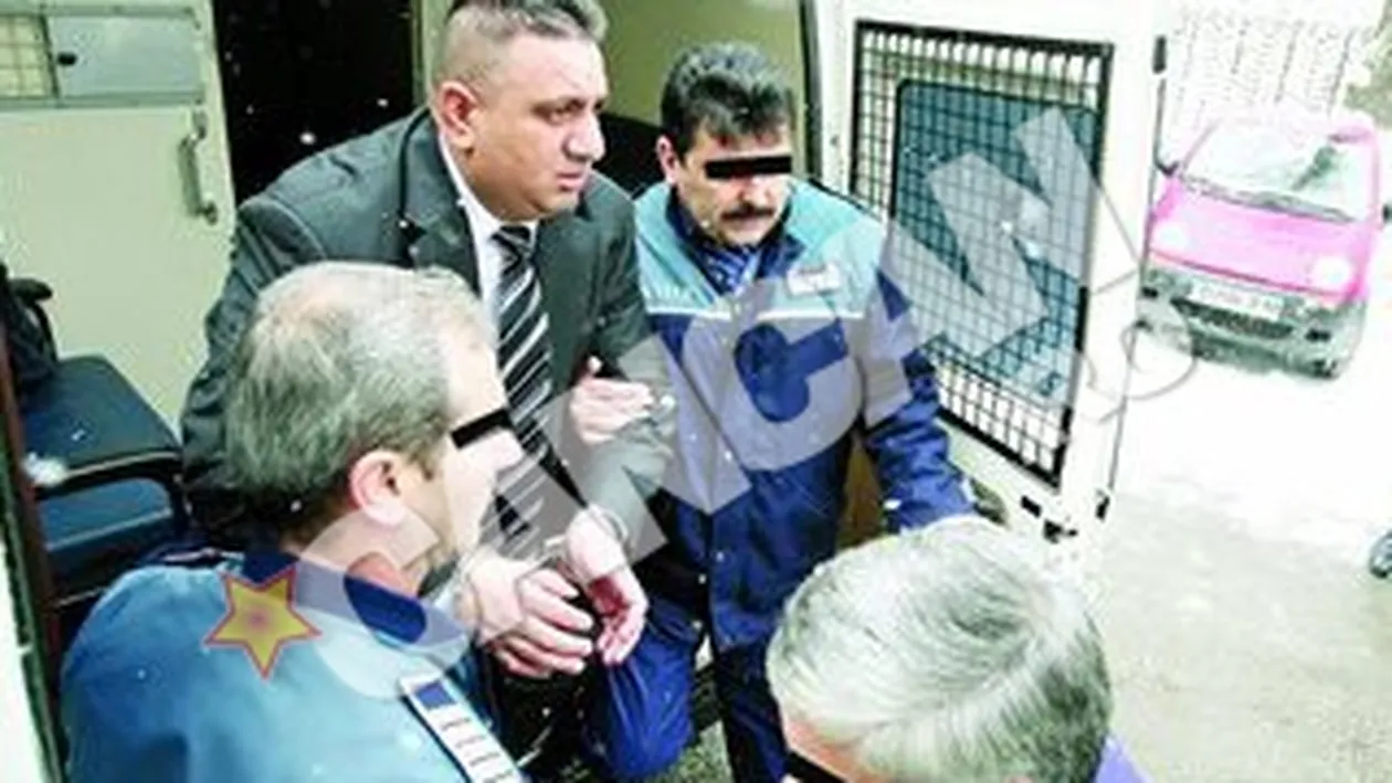 Nu ii prieste detentia si a ajuns la spital. Bercea Mondial a facut piatra la rinichi in puscarie