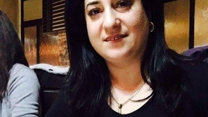 Coșmarul prin care trece o asistentă din Galați. A fost dată afară din magazin de vecini, de teama infectării cu coronavirus: ”Mi-au aruncat cu clor pe ușă”