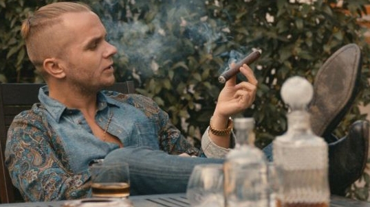 Cine este Codin Maticiuc! De la “crai de Dorobanţi“, la “producător şi actor de film”