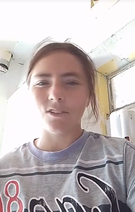 Vulpița s-a mutat deja cu noul iubit. Primele imagini din casa unde stă acum Veronica Stegaru