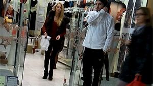 Craciun cum nu si-ar fi imaginat! "Printul" Cristea s-a intors la mama copilului lui de sarbatori