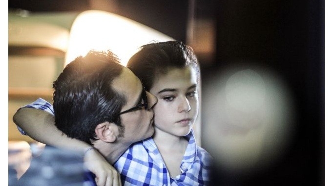 Cel mai nou prieten al fiului lui Stefan Banica Jr e o iepsoara! Uite ce mult s-a bucurat Radu cand s-a nascut "Regina Margot"!