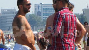 Ieri fotbalist tras prin inel, azi la plajă grăsunel! Imaginile în care nu-l mai recunoşti pe fostul "decar" eurofantastic al Stelei!