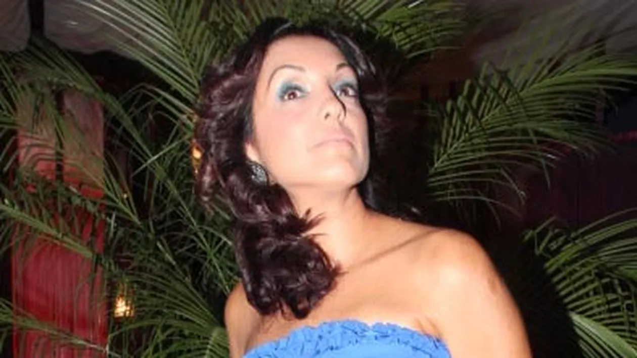 Incident la 43 de ani! Nico şi-a găsit maşina lovită, chiar de ziua ei!