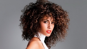 Alicia Keys este insarcinata! Anuntul care a luat prin surprindere o lume intreaga! Vezi ce burtica frumoasa are